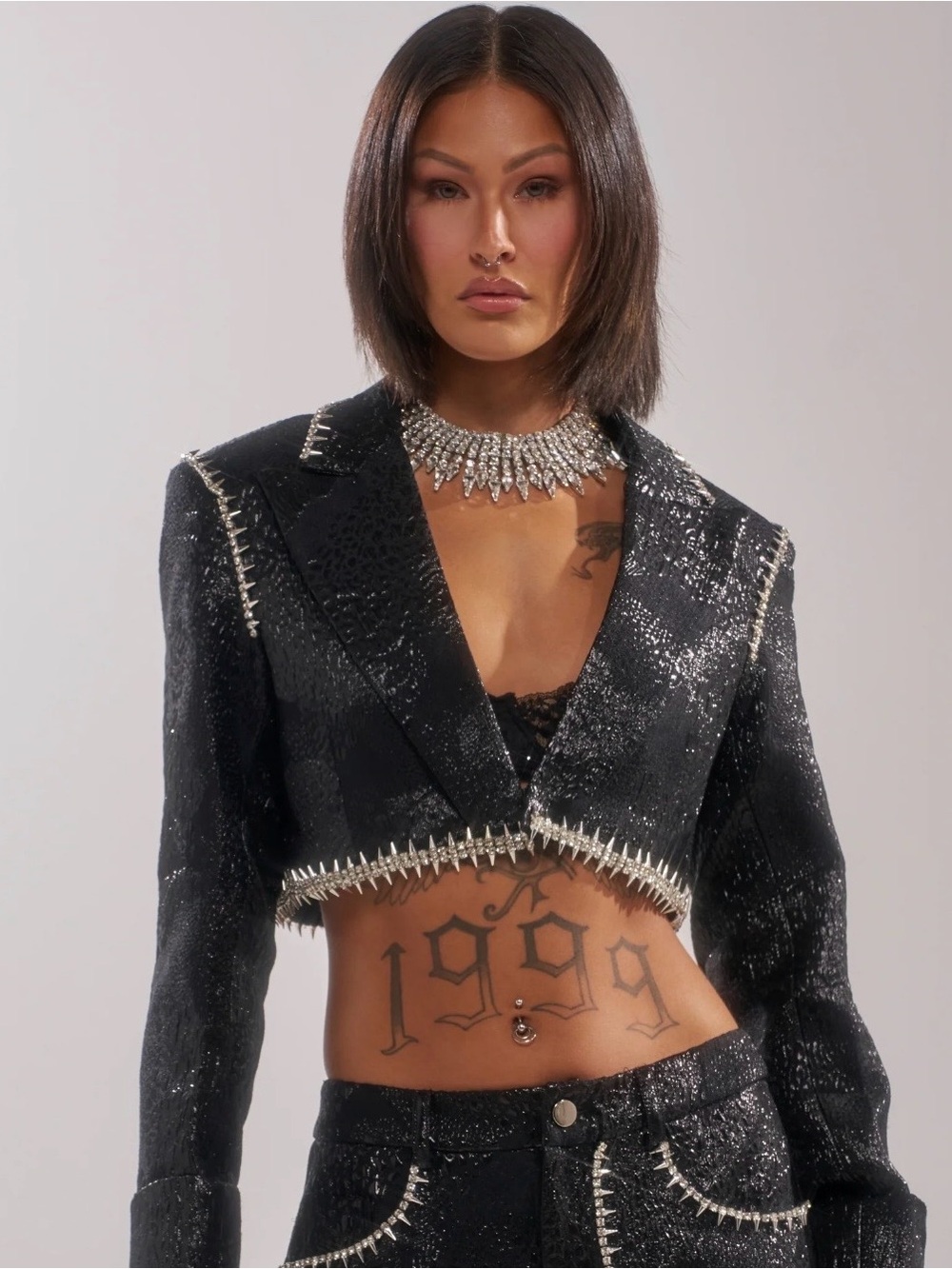 NWT AKIRA Black Cropped embellished brocade blazer size XL